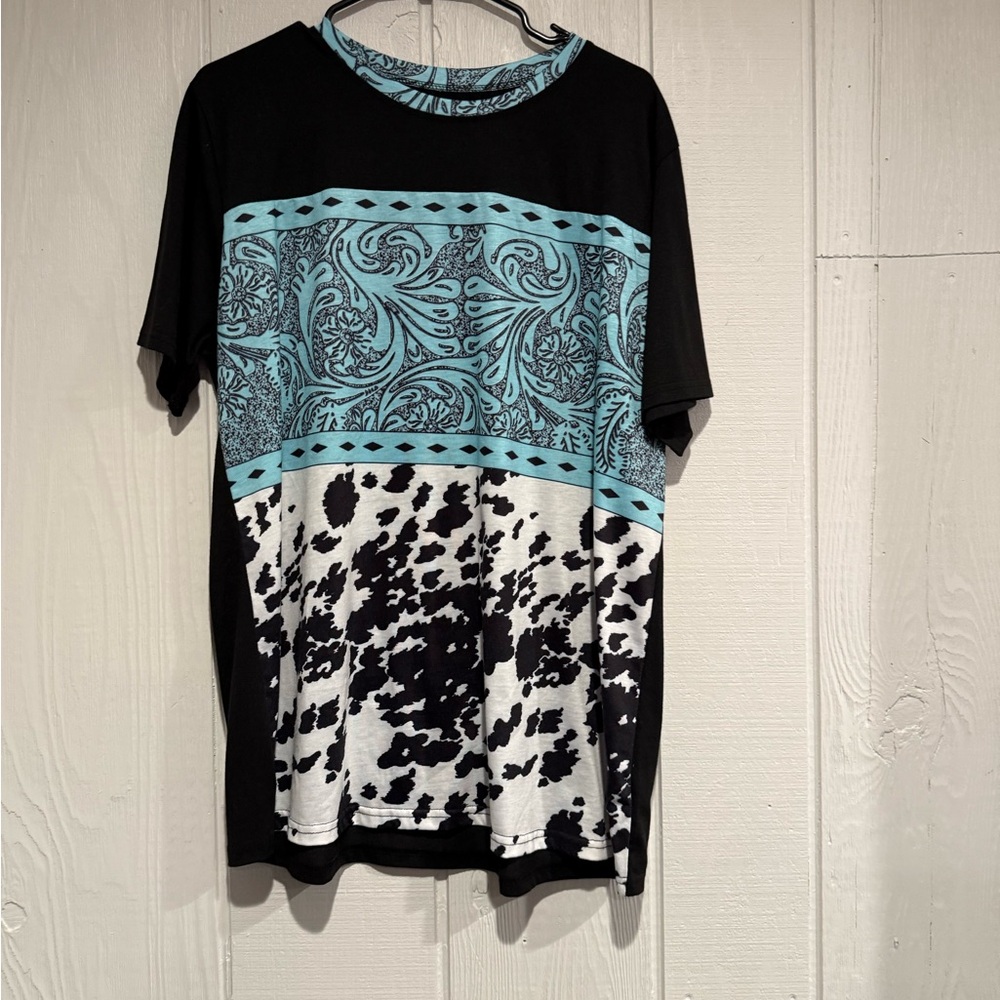 Black and Blue Patterned T-Shirt